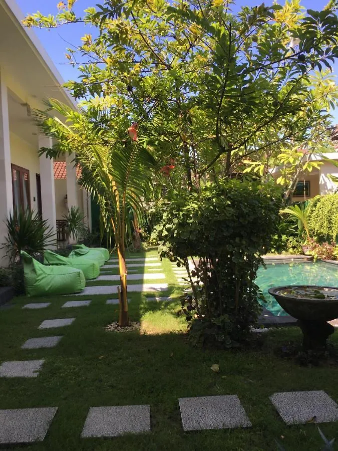 Kubu Green Nusa Dua